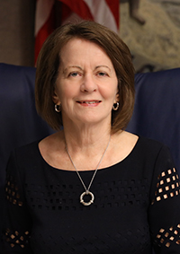 Claudia Tuck